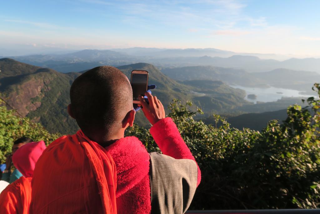 Hotel Mango Tree Nearest Adam'S Peak Nallathanniya ภายนอก รูปภาพ